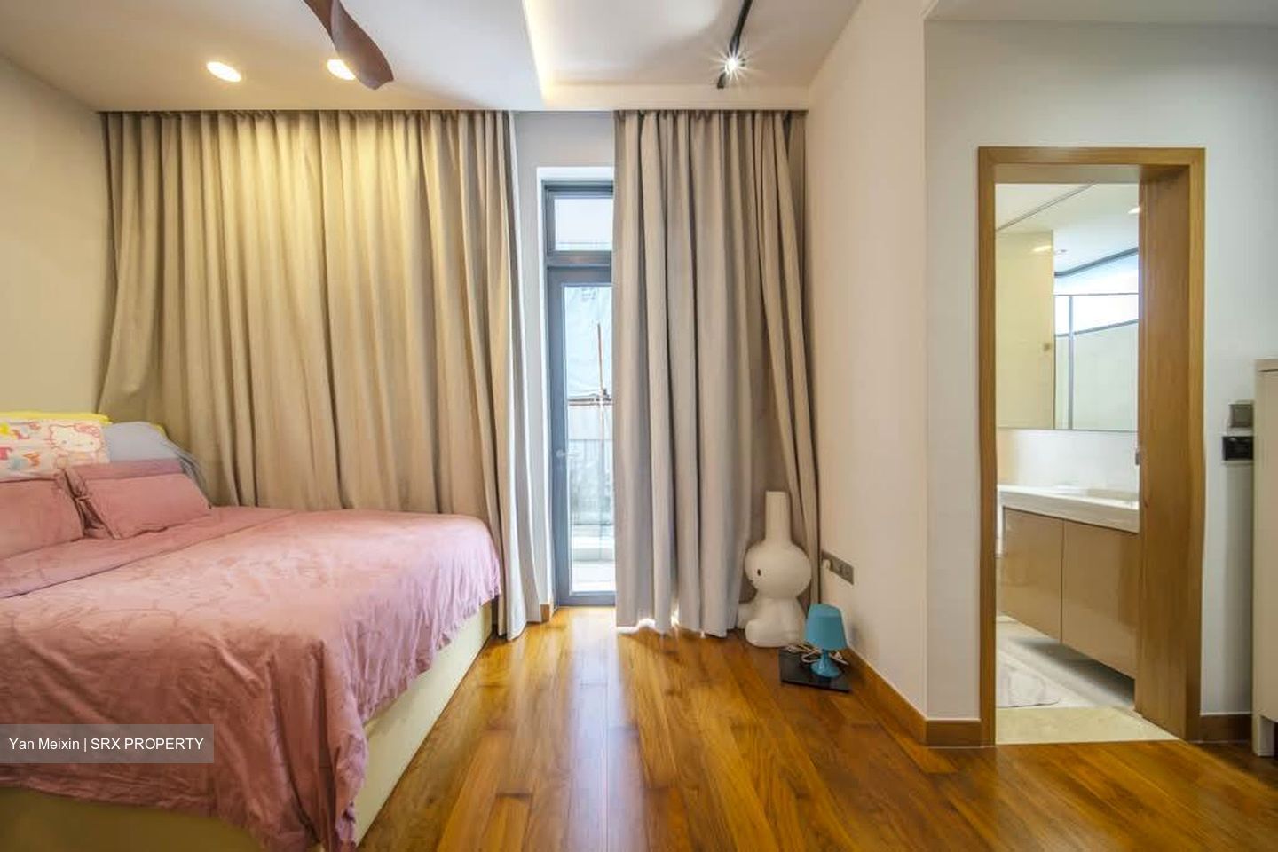 Luxus Hills (D28), Terrace #573958871